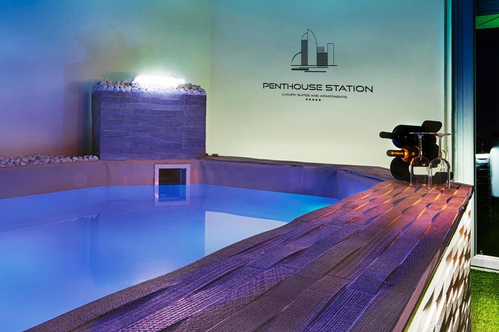 Penthouse Station Luxury Apts Le Dimore Brindisi Bagian luar foto