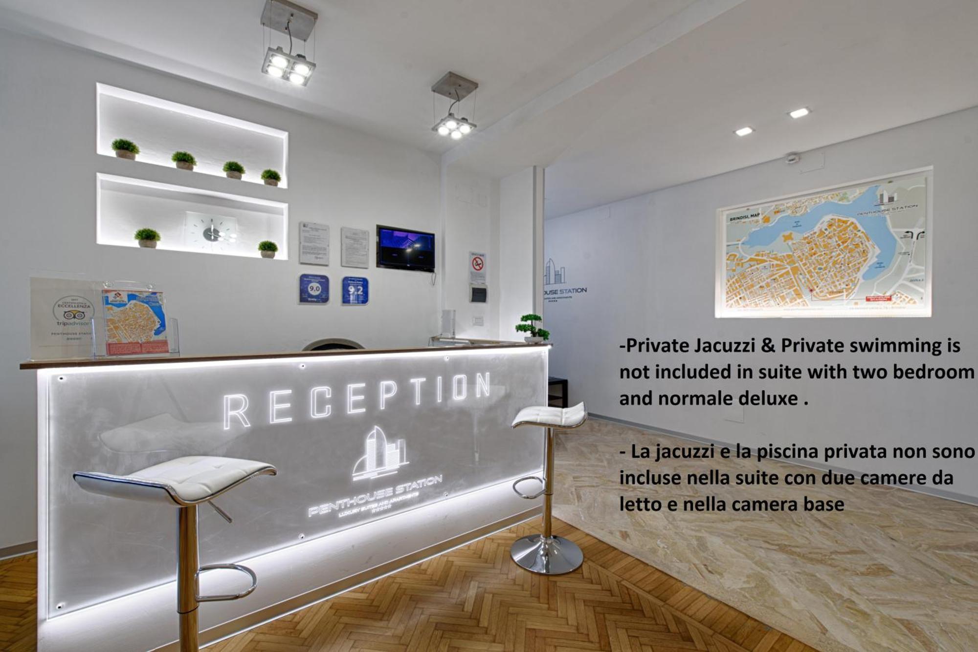 Penthouse Station Luxury Apts Le Dimore Brindisi Bagian luar foto
